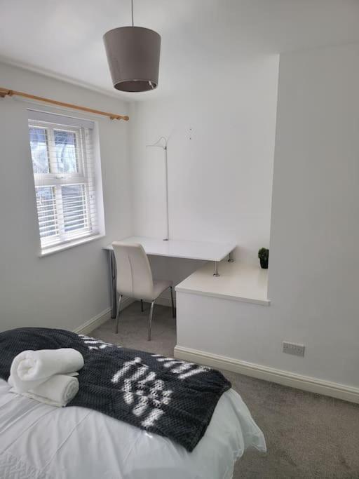 2 Bedroom End Of Terrace House Wellington  Ngoại thất bức ảnh
