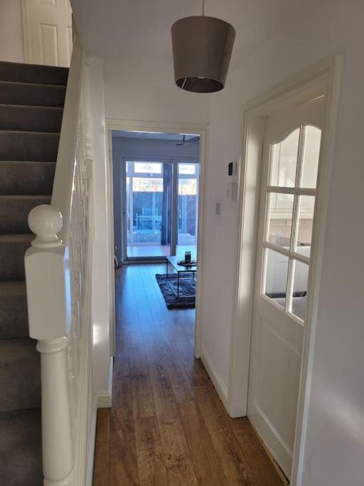 2 Bedroom End Of Terrace House Wellington  Ngoại thất bức ảnh