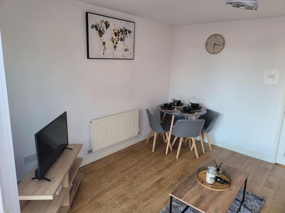 2 Bedroom End Of Terrace House Wellington  Ngoại thất bức ảnh